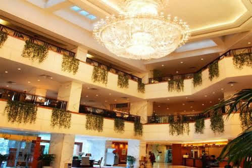 Lanzhou Legend Hotel Buitenkant foto